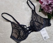 Scandale eco lingerie, biustonosz czarny, fiszbiny rozmiar 75B NOWY