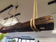 Lampa ze starej belki