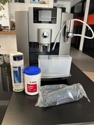 Ekspres ciśnieniowy JURA E8 EB Moonlight Silver (2021)