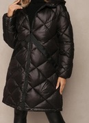 Czarna długa kurtka pikowana z kapturem