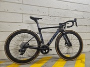 Rower szosowy Factor OSTRO VAM rozmiar 49, Sram Rival AXS koła ZIPP