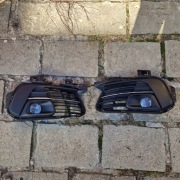 Peugeot 308 HB FL lewa kratka atrapa zderzaka chrom z halogenem AA382655569