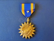 US Air Medal ze złotą gwiazdą (AM)