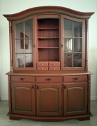 Norweski Kredens z drewna 