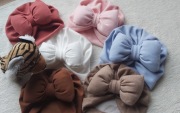 Czapeczki dla dziewczynki z kokardą (turban)