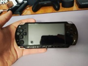 Konsola Sony PSP 2000 Slim + Nowa Bateria OSTENT + Etui + Gry (Przerobiona)