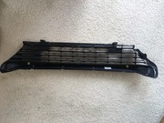 Kratka zderzak przód grill Opel Combo Life E