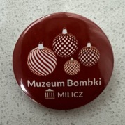 Muzeum Bombki w Miliczu - przypinka na agrafce 