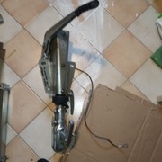 Urządzenie hamulec najazdowy