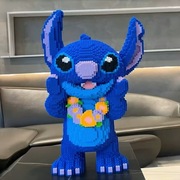 Figurka Stitch z Klocków 3D – Duży Model Kolekcjonerski