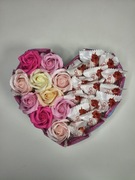 Tort Słodyczy Serce  Kosz Prezentowy Zestaw Słodyczy Prezent Urodziny