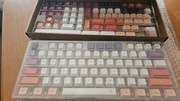 Keycapy Mist Clouds 143 klawisze