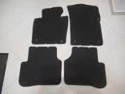 ORYGINALNE dywaniki gumowe komplet Passat B6 3C1061502