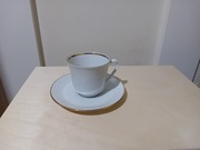 filiżanka porcelanowa-sygnowana