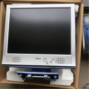 Monitor Iiyama 15"LCD ax3818utc box retro
