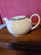 Angielski dzbanek do herbaty Churchill Super Vitrified 1 litr