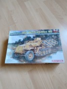 Pojazd półgąsienicowy Sd.Kfz. 251/2 C 1/35 DRAGON  6284