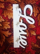 Wieszak drewniany biały Love