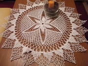 Rękodzieło/ serweta szydełkowa