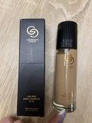 Oriflame Trwały podkład mineralny Giordani Gold SPF 20 - Natural Beige 30 m