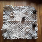 Poszewka robiona szydełkiem 40x40