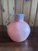 Dzban różowy huta szkła Tarnowiec ok 17 cm wysokości