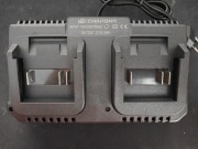 Podwójna ładowarka do baterii Makita Gisam 18v 21v