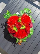 Stroik serce z czerwonych róż,Kompozycja w sercu na cmentarz
