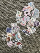 Paczka naklejek na walizkę