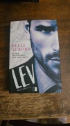 Lev Belle Aurora