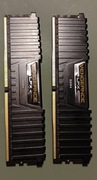 Pamięci RAM DDR4 2666 2x8GB razem 16GB Corsair 