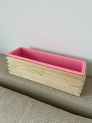 Forma silikonowa (używana) dla mydła , chleba + drewniana skrzynka