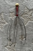 Masażer do głowy / scalp massager