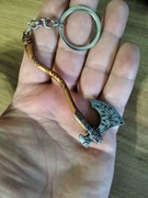 Brelok metalowy Lewiatan  topór 