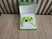 Oryginalny Pad XBOX w zestawie z akumulatorkani PANASONIC PRO