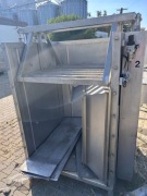 Prasa Besmont z formami do wędlin 2 szt