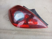 Lampa lewa tył tylna Opel Corsa D  ciemna 