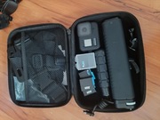 GoPro Hero 8 Black + dużo dodatków.
