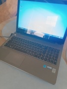 Używane laptopy Acer Medion Asus.