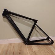 Rama karbonowa gravelowa ICAN