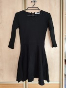 Sukienka z rękawem 3/4 rozkloszowana 