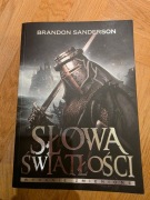 Slowa Swiatlosci, Brandon Sanderson