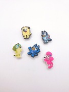 Przypinki do crocsów 5 szt charmsy zestaw przypinek do Crocs bluey bingo