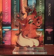 Wojownicy. Erin Hunter. Figurka: Wiewiórczy Lot