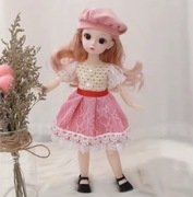 Lalka 30 cm z ruchomymi częściami ciała