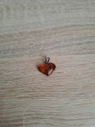 Zawieszka bursztyn serce