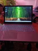 Lenovo V330-15  I7,8Ram,ssd 450 Rom,+ Radeon 530