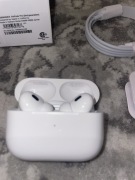 Apple AirPods Pro 2