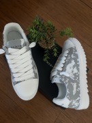 Buty Numeris - stylowe sneakersy premium