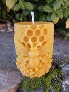 Świeca w 100% wykonana wosku pszczelego